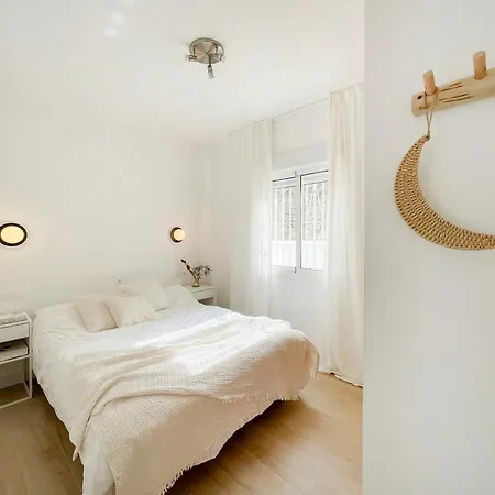 Renovated With Panoramic Views In * 콤페타